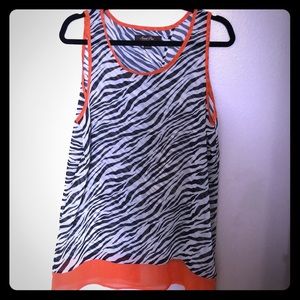 Sweet Pea Top with Split Back